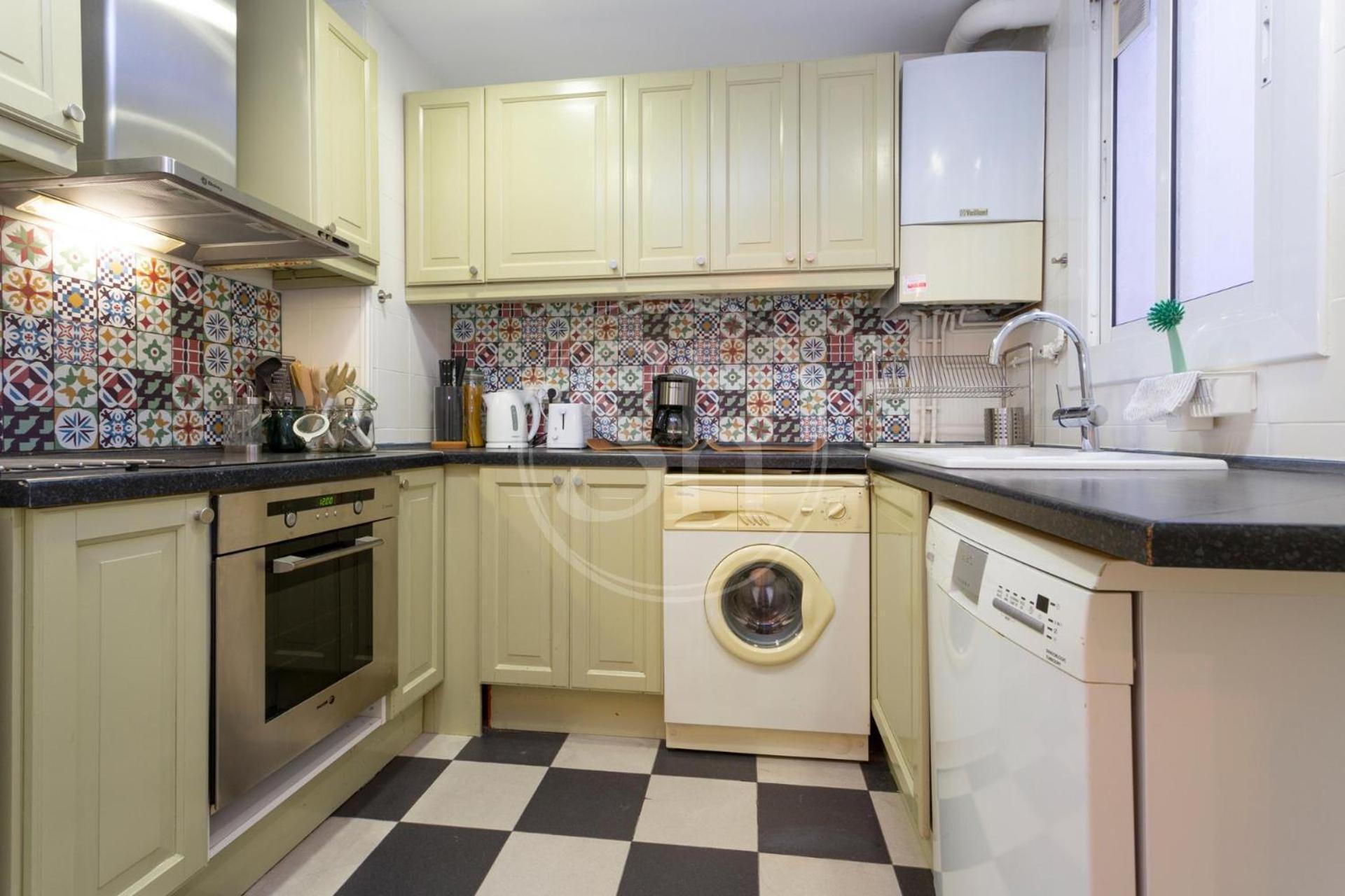 Modern Flat Near Sagrada Familia Leilighet *